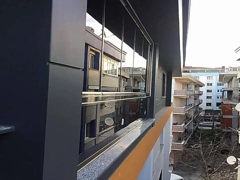 Isıcamlı cam balkon